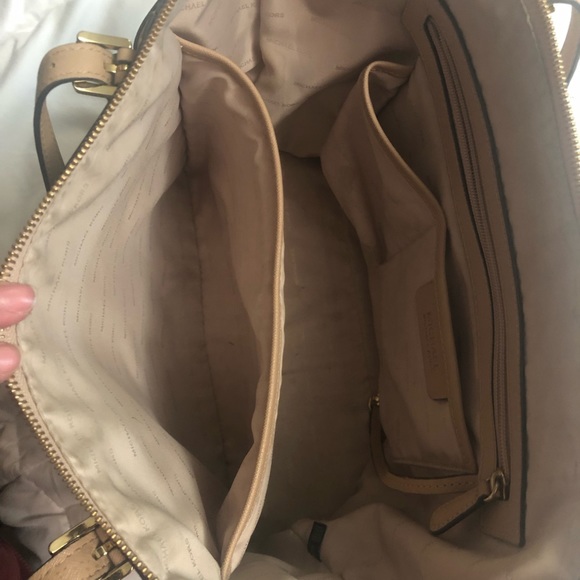 Michael Kors Purse - Picture 3 of 3